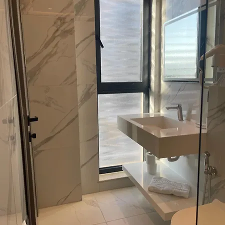 Driart Center 5* Tirana