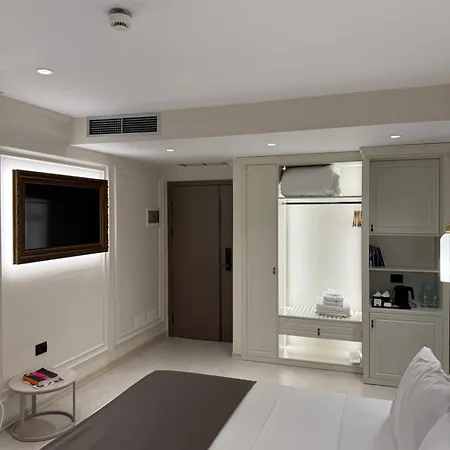 Hotel Driart Center 5*